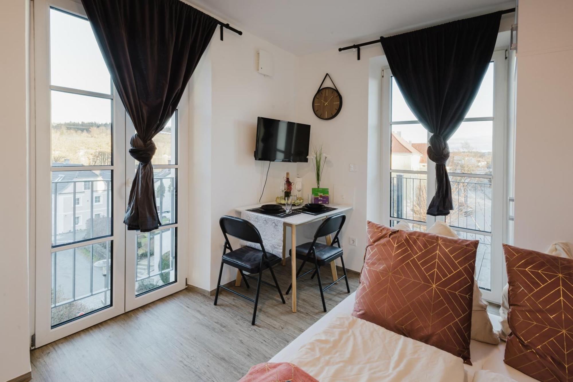 24-7 Living Room Passau - Cozy - Balcony - Kitchen Tiefenbach  Luaran gambar